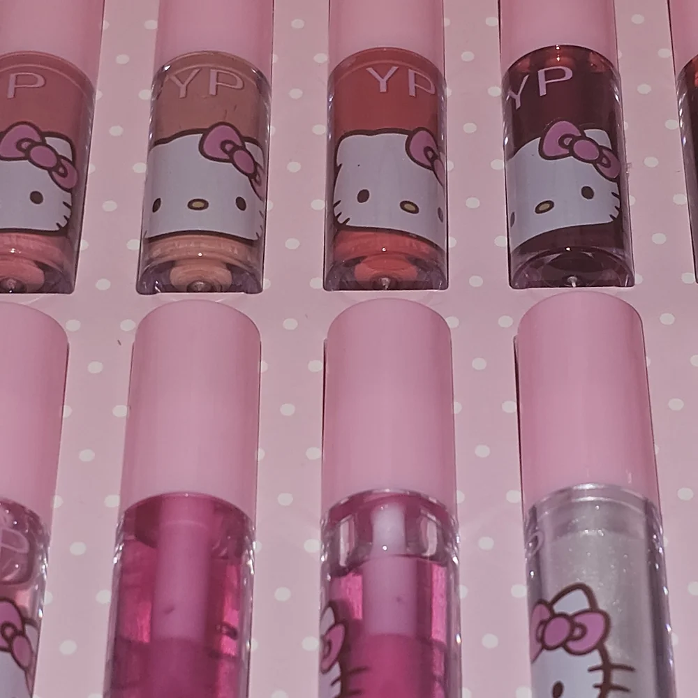 Hello Kitty 20 Pc Lip Gloss Set
